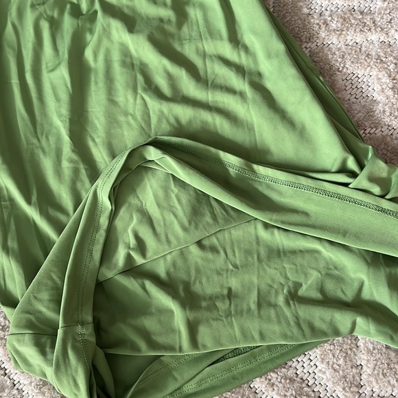 NWT Lined Abercrombie Sporty Dress - Size Small - Picture 4 of 4